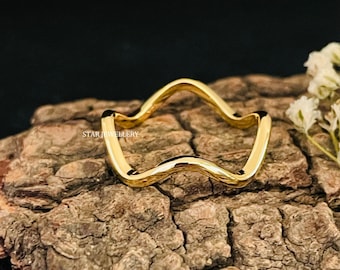 Solid Gold Wavy Ring, Zig Zag Wavy Gold Ring, 14K Solid Gold Plain Wave Ring for her, Zig Zag Wavy Eternity Gold Ring, Graduation Gift
