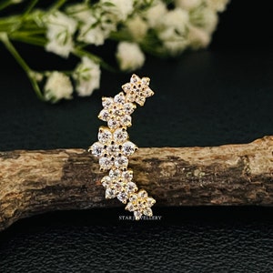 14K Solid Gold Diamond Flower Ear Climber, Curved Flower Climber Earrings, Solid Gold Climber Earrings, Solid Gold Curved Flower Ear Crawler