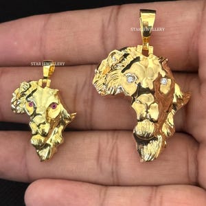 Ciondolo con mappa dell'Africa in oro massiccio 10K, ciondolo con mappa dell'Africa a forma di leone, ciondolo con mappa dell'Africa a forma di leone con diamanti, ciondolo unisex con diamanti e fauna selvatica africana