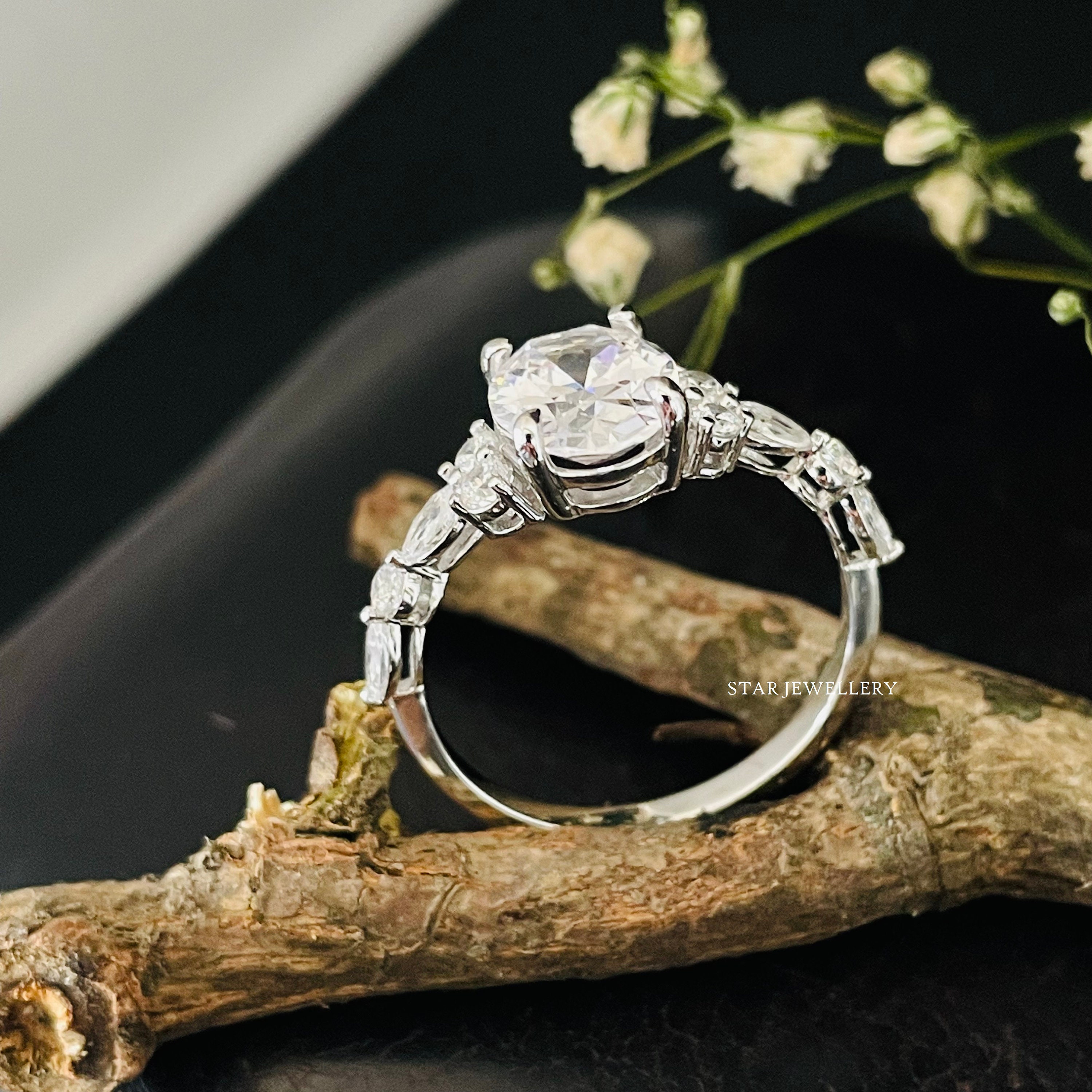 Anello di fidanzamento con diamante a taglio ovale coltivato in laboratorio certificato E/VVS2 da 2,55 carati, solitario sottile, oro bianco 14k - Italia