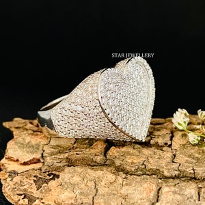 Unisex VVS Moissanite Heart Ring for her, VVS Moissanite Iced out Heart Ring with 925 Sterling Silver, 10K Gold Plated Heart Ring for him