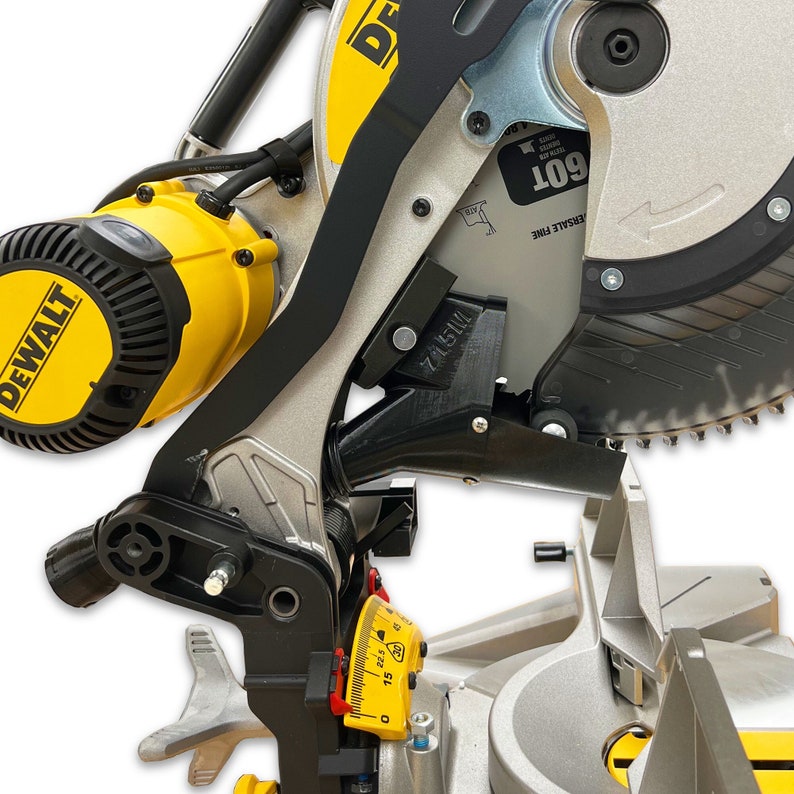 DeWalt DW715/716 12 Non-Sliding Miter Saw Dust Collection image 1