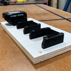 Makita 18V Battery Hangers 3D Printed image 5