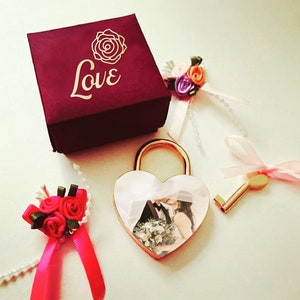 Custom Personalized Padlock, Engraved Padlock, Love Lock, Couples Gift, Wedding Padlock, Engagement gift, Lock and key wedding gift.
