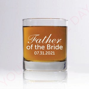 Whiskey glasses Personalized  Custom whiskey glasses engraved Groomsmen gifts Bachelor party Gift for him, Etched glasses, Rocks glasses
