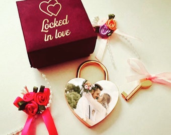 Custom Personalized Padlock, Engraved Padlock, Love Lock, Couples Gift, Wedding Padlock, Engagement gift, Lock and key, Valentines love gift