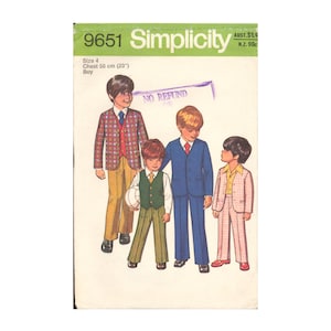 Simplicity 9651 Sewing Pattern, Boys&#39; Jacket, Pants and Reversible Vest, Size 4, Partially Cut, Complete
