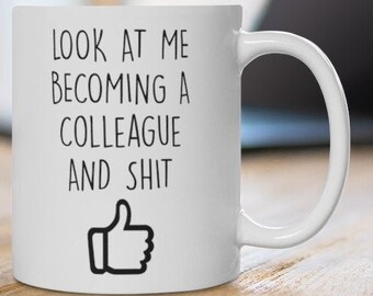 Caneca de colega - melhor presente para colega - presente engraçado de colega - presente de ação de graças de colega - caneca engraçada de colega - presente engraçado para colega de trabalho
