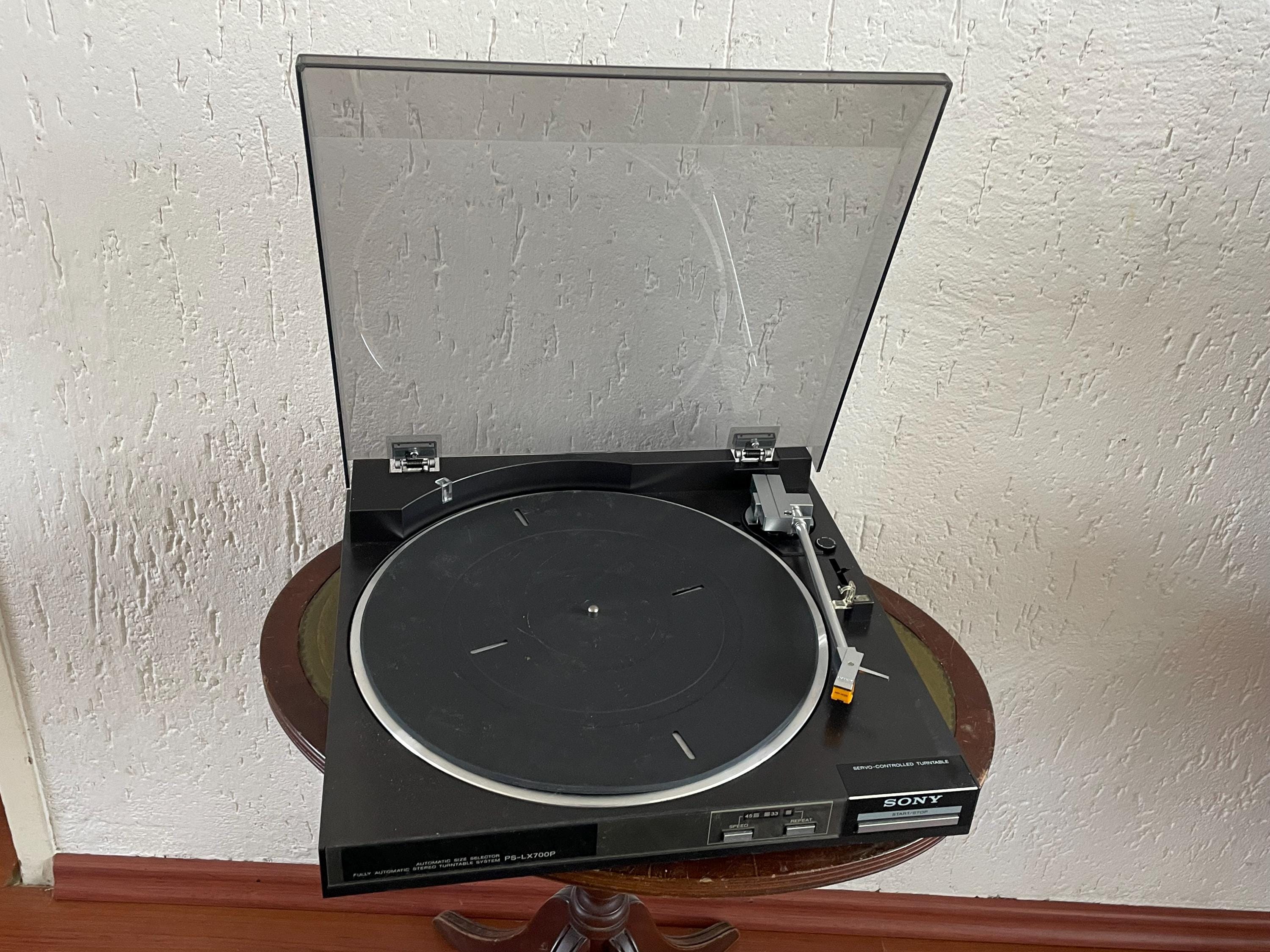 ポ−タブルレコ−ドプレイヤ−＆おまけのsingleレコ−ド21枚 Amazon.co.jp: レコードプレーヤー - プレーヤー・レコーダー
