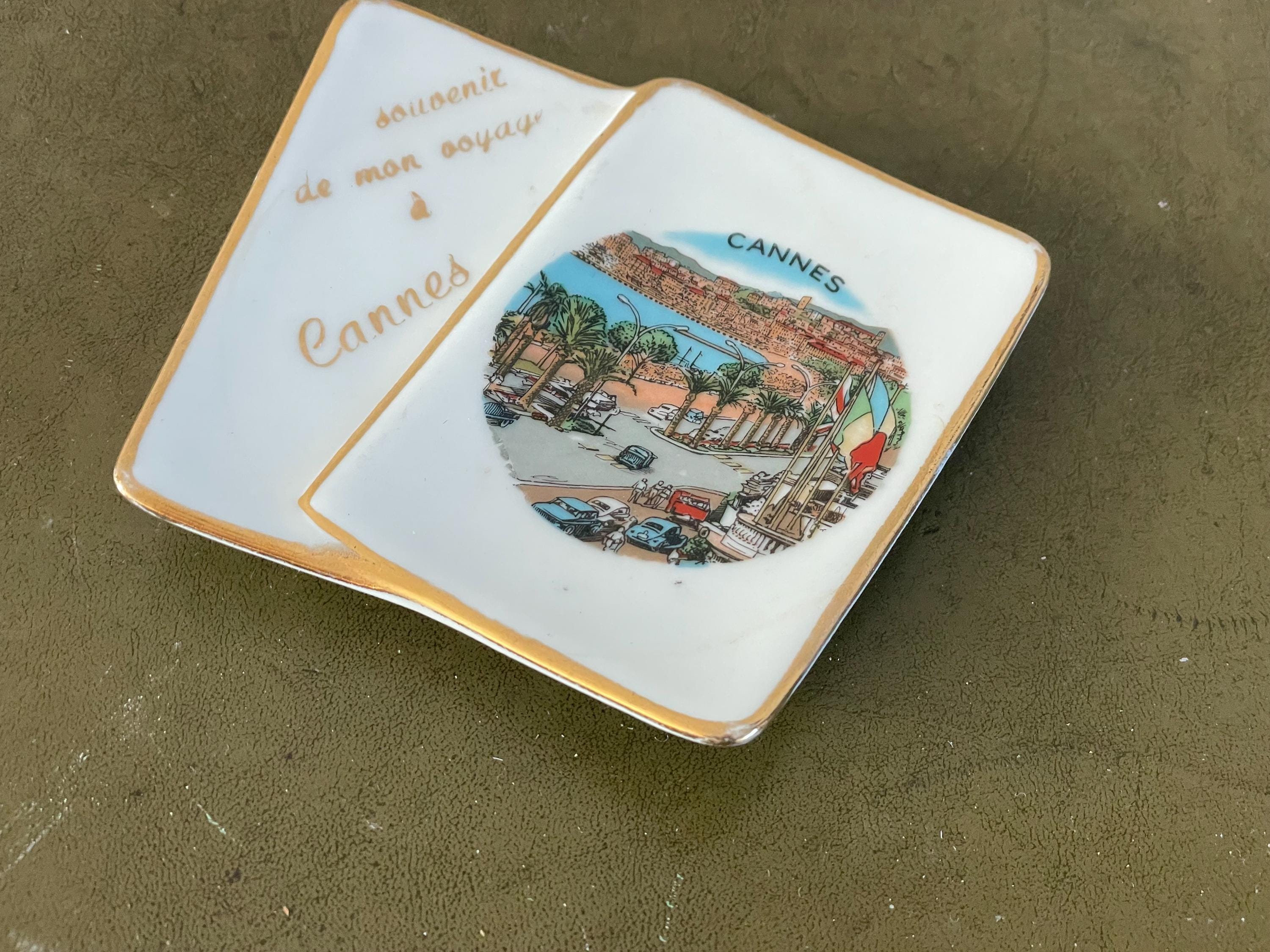 Cannes France souvenir bowl made by Limoges porcelain Approx. 10x10 cm Vintage in perfect condition. Marked Limoges