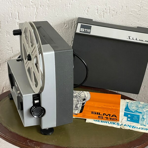 Projecteur de film Silma S112 Italie - En bon état de fonctionnement. Complètement. Voir les photos Projecteur de film Vintage Super 8