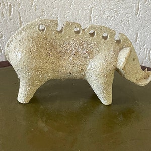 Wild Boar - statue made of Chamotte clay by Spanish Artist from Galicia. See photos. 22x12 cm / 9 inch long