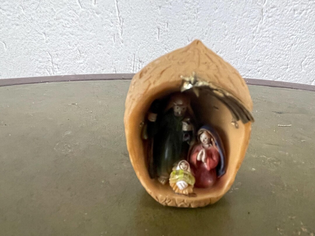 Miniature Nativity Scene. Very Special. Approx. 5 Cm / 2 Inches. From ...