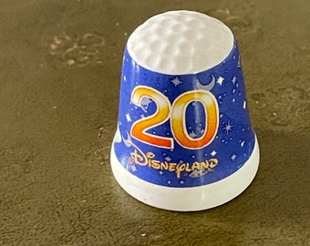 Vingerhoedje Disneyland 20 jaar