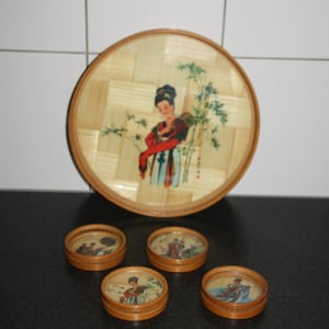 Vintage tray china - bamboo with glass - including 4 coasters - 1970s - Chinese goddesses - as new 29 cm diameter BOHO