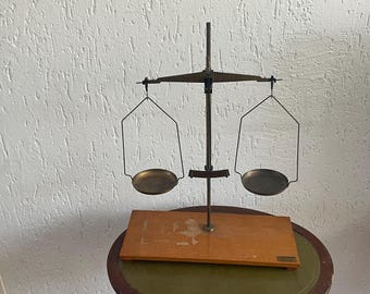 Báscula antigua de cobre para farmacia, de Bruselas, Bélgica, década de 1930-1940, 51 x 39 cm (20 x 16 pulgadas)