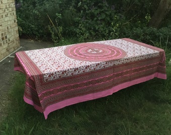 Tischdecke (Handbedruckt) Pink Floral Garden 130 cm x 200 cm
