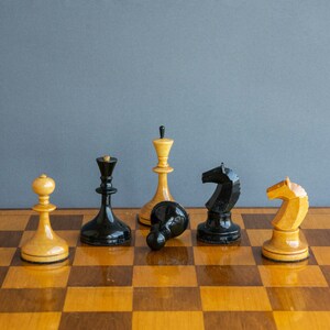 Mikhail Tal Soviet Grandmaster Vintage Antique Chess Set - Etsy