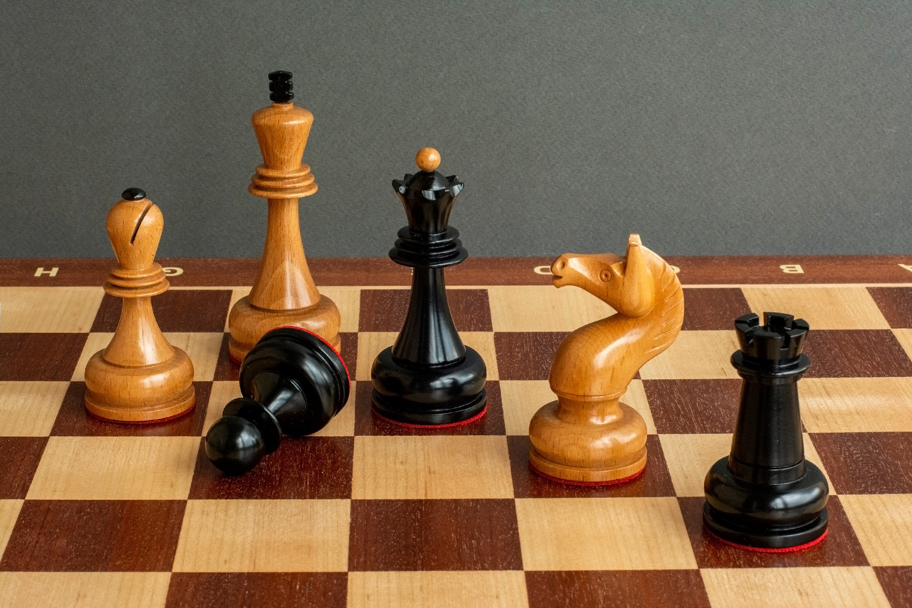 The Masterful Playing Style of Mikhail Tal - Chess Legend - Henry Chess Sets