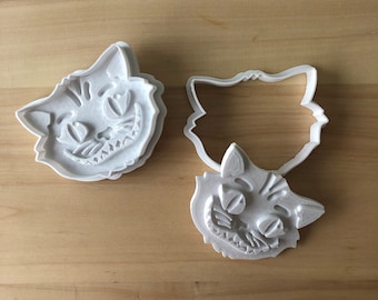 Cheshire Cat Cookie Cutter & Stamp: 3D Printed Alice in Wonderland Party