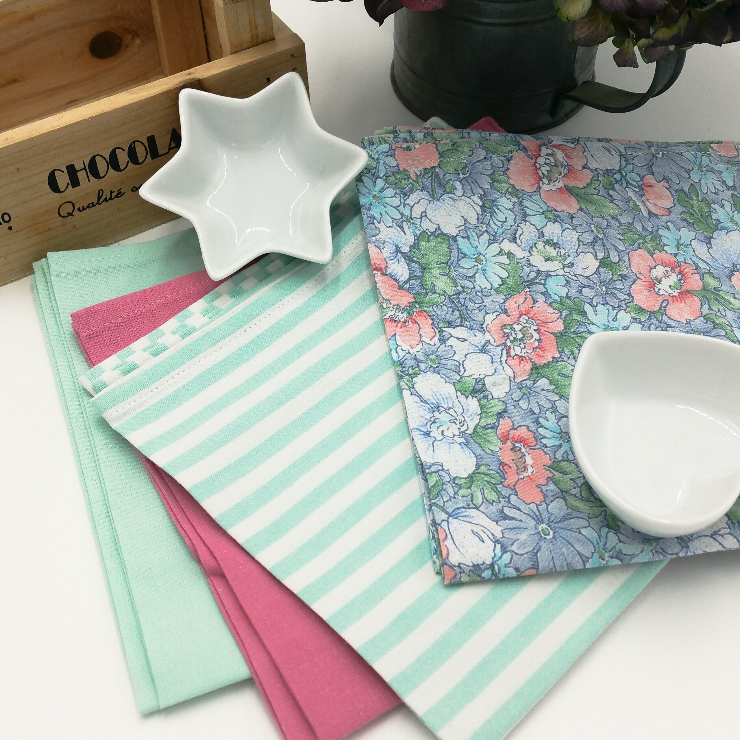 Serviettes de Tables, Lavables, Réutilisables, Lot 4, Tissus Recyclés, Zéro Dechet, Remplacent Les J