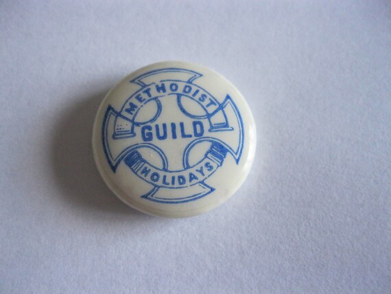Vintage celluloid topped badge - methodist guild h