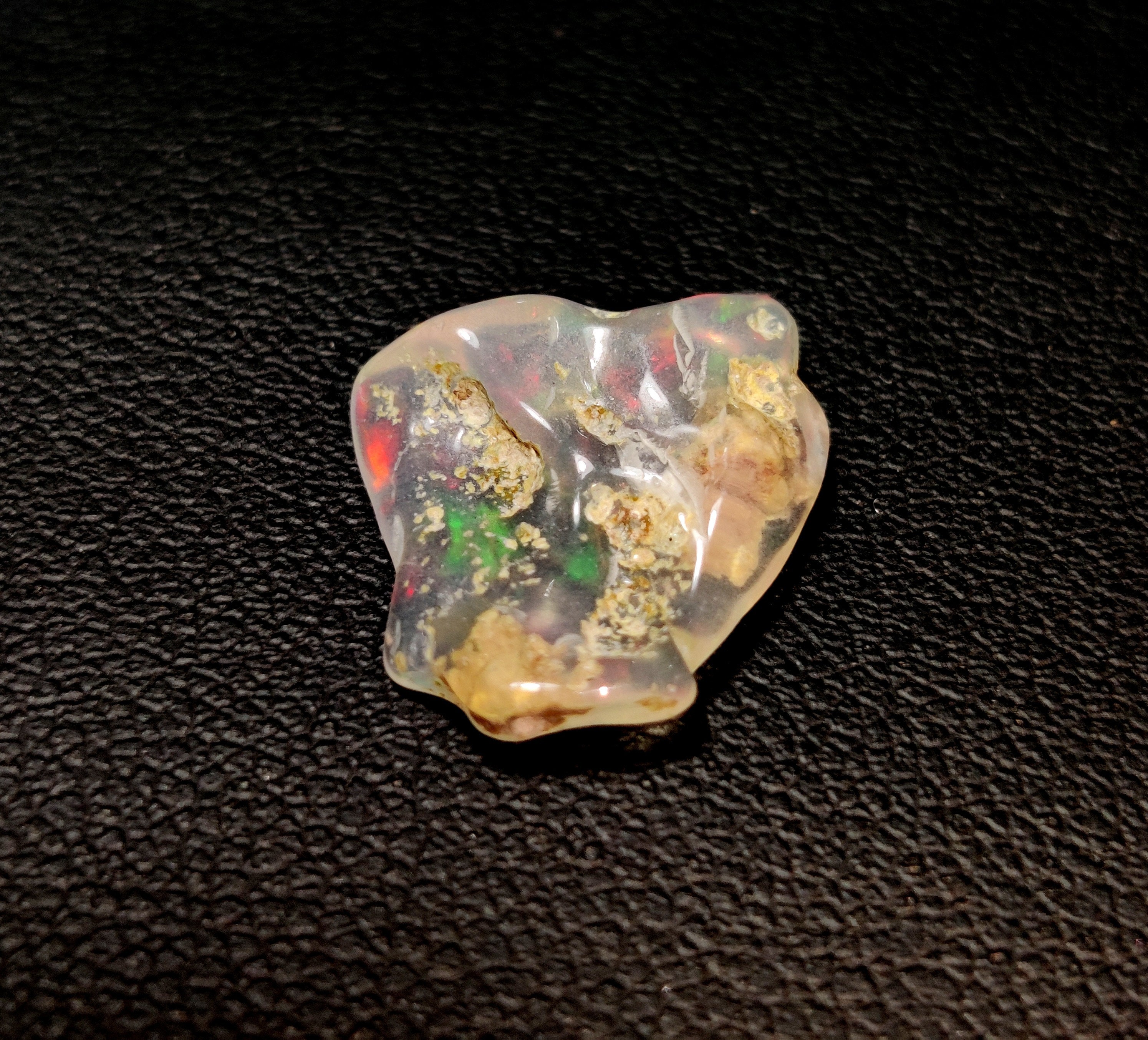 ETHIOPIAN OPAL ROUGH Gemstone 3Ct Top Quality Natural Welo Fire Ethiopian Opal Untreated Raw Material Rough Loose Gemstone Opal 15x13x4MM