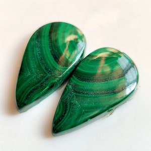 LOOSE GEMSTONE MALACHITE 48Ct High Quality Natural Malachite Smooth Cabochon Pair Set Perfect Earring Size Malachite Gemstone Size 28X16X4MM