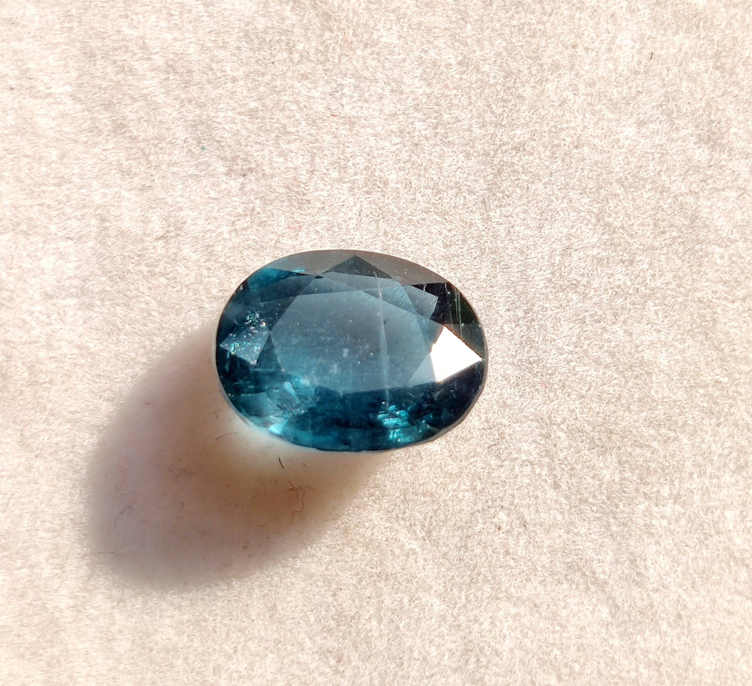 カイヤナイト ルース ジェムストーン オーバルシェイプ 4カラット 高