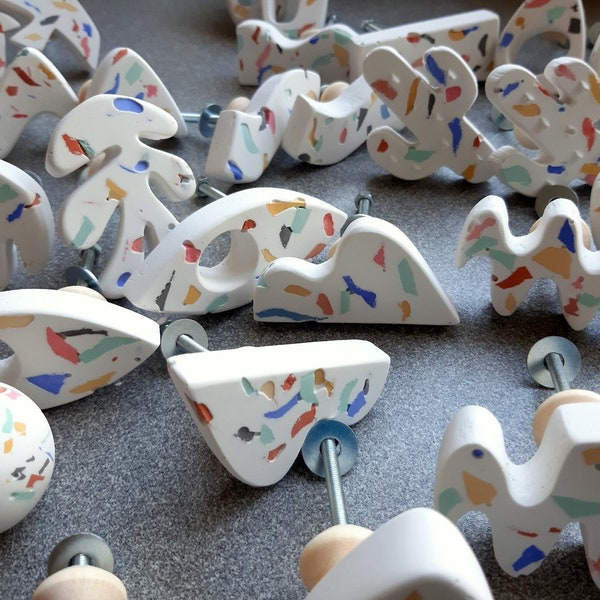 Handmade Terrazzo Cabinet Knobs, Concrete Drawer Pulls, Mosaic Wardrobe Handles, Eco-Friendly Concrete, Modern Geometric Furniture Handles