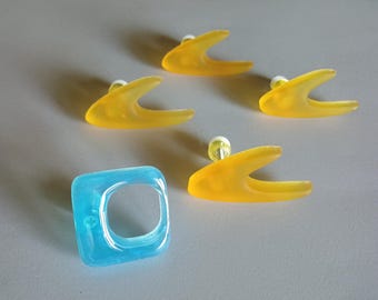 Boomerang Drawer Pull: Mid-Century Modern Furniture Knob