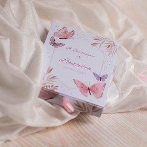 Doos, Confettidoos met Vlinders, Lila, Roze, doop, geboorte, vrouw, meer info in beschrijving