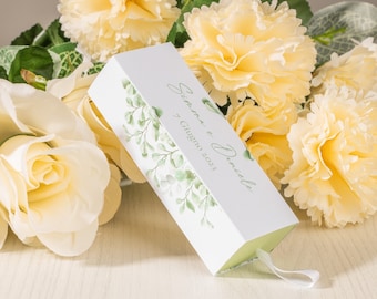 Custom Sliding Confetti Box With Names and Flowers