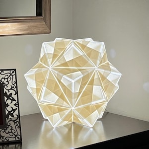 Origami-Lampe, japanische Lampe, handgefertigte Papierlampe, Papiertischlampe, modulare Origami-Lampe, Origami-Lampenschirm
