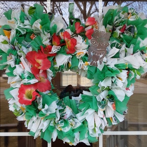 Wreath Polynesian-Hawiian wreath-Mickey wreath-tiki-wreath-aulani-minnie wreath-Disney-Mickey decor-disney decor-polynesian decor-polynesian