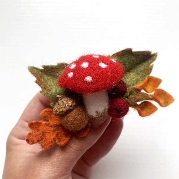 Red Mushroom Hair Clip Toadstool Hair Clip Cottage core Birthday Outfit Mushroom Hair Accessories Woodland Hair Pin Girl Toddler Adult