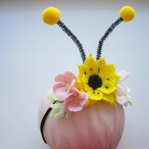 Baby Bee Flower Crown Headband, First Bee Day Outfit afbeelding 7