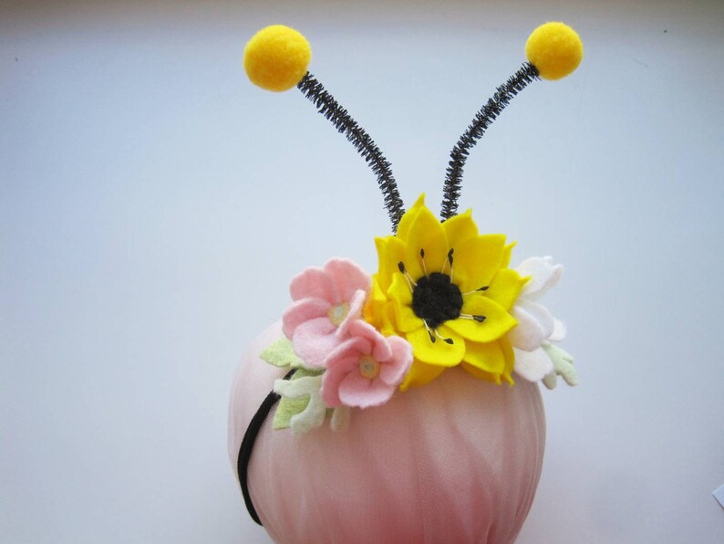 Baby Bee Flower Crown Headband, First Bee Day Outfit afbeelding 7