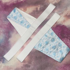 Blue on White Lace Gaff Special Edition