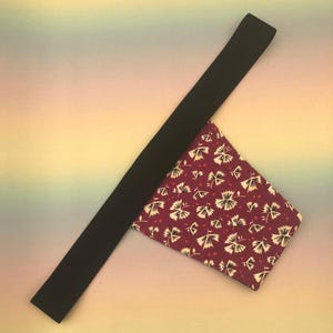 Limited Edition Thong Gaff burgandy with white flowers