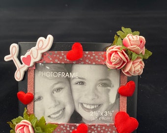 Photo frame "LOVE"