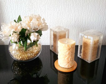 Scented pillar candle, sweet vanilla scent, flower design, long burn time, eco candle