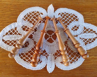 Bobine di pizzo di Bruges in legno tornite a mano