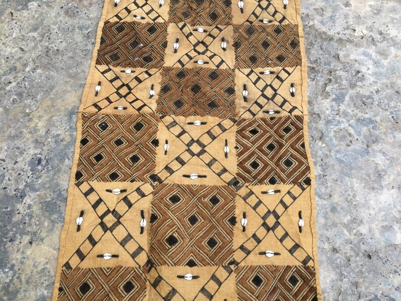Natural Woven Raffia Handmade Fabric 124 x 52 cm Raffia Textile 2x4 Cheap Price Vintage African Kuba Showa Cloth African Tribal Cloth