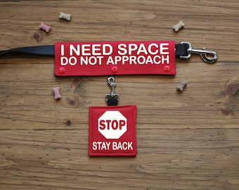 I Need Space Dog Leash Sleeve & Hanging Tag: Nervous Dog Gear