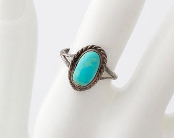 Vintage Turquoise Sterling Silver Ring Size 6.75 Southwestern