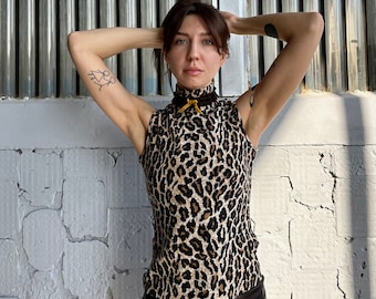 Top de cuello alto con estampado de leopardo y chaleco con estampado animal de Blumarine vintage Y2k