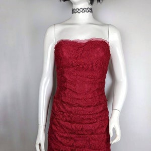 Vestido de encaje rojo Dolce Gabbana vintage Y2k, vestido ajustado con bustier, vestido de cóctel sin tirantes