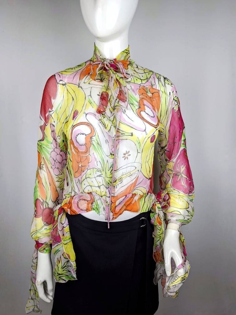 スカート MOSCHINO Printed Silk Shirt Vintage 90s MOSCHINO Silk Blouse Fruit and Vegetables Print