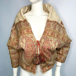 Y2k Vintage Etro Crop Jacket, Ull Paisley Mönstrad Cape